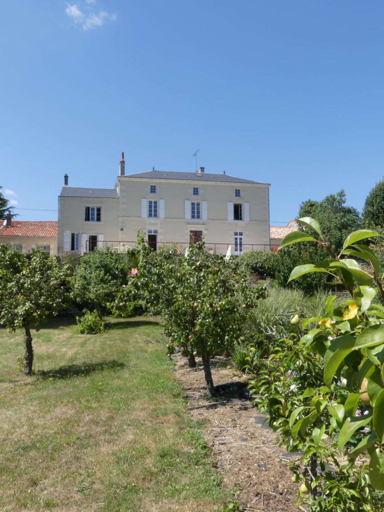Les Jardins De Xanton Hotel Kültér fotó